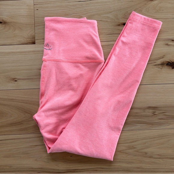 Beyond Yoga Pants - Beyond Yoga Caught In The Midi Legging Pink Bloom Heather Size S